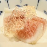 日本料理 五感 - 和三盆のパンナコッタ 無花果とワインゼリー載せ