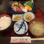生け簀の甲羅 - 本日のお刺身定食