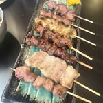 Sumiyaki Yakiton Sakaba Tonton - 串盛り７本680円