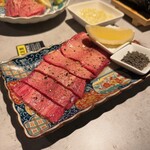 Yakiniku Ushiriki - ネギ生タン塩 1408円