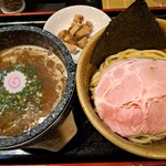 一心屋 - 魚介つけ麺（大盛り）