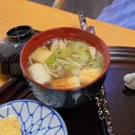 Oshokujidokoro Hida - 少し遅れて、定食用の汁物が、やって来た