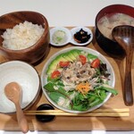 こめらく 贅沢な、お茶漬け日和。 - 宮崎 冷汁膳