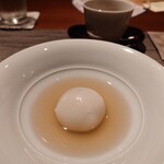 私房菜 きた川 - 白玉団子、黒胡麻のあん