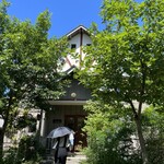 北の住まい設計社 カフェ - ショールームのエントランス