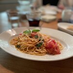 北の住まい設計社 カフェ - フレッシュトマトと有機モッツァレラのパスタ（1,650円）