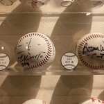 G.LOVE - 福本豊（左）ブーマー（右）