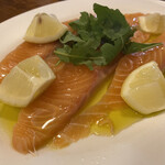 ピッツェリア パーレンテッシ - スモークサーモン