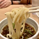 らぁ麺はやし田 - 「特製つけ麺」の麺リフトアップ…