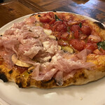 ピッツェリア パーレンテッシ - マリナーラ＆レジーナ