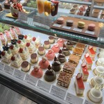 Patisserie Ravi,e relier - 