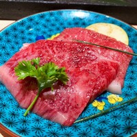 牛刺しと焼肉 仔虎 クリスロード店 - 