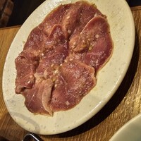 炭火焼肉ホルモン うしごろ 中目黒店 -  炭火焼肉ホルモン うしごろ 中目黒店 -