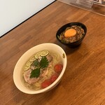 貝と地鶏だしのらぁ麺 ちょろ - 