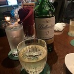 バー アンカーアンドラダー - 