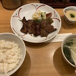 肉匠の牛たん たん之助 - 