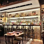 Restaurant Bar AMUSEMENT - 