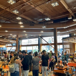 Starbucks Reserve Roastery and Tasting Room_2