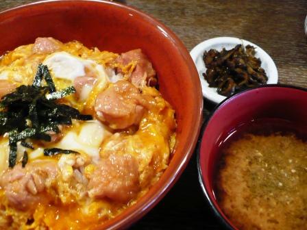 Umaimon to Sato no Sake Binchoro