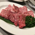 肉匠 紋次郎 - うで肉