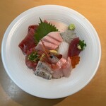 とろろ・海鮮料理 さんすい - 極み大とろ海鮮丼