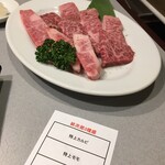 肉匠 紋次郎 - 料理写真:焼肉盛り合わせ