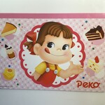 不二家 - バースデーサービスのペコちゃんグッズはノートでしたjpg