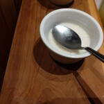 しゃぶしゃぶ れたす - 平日ランチセットの甘味、杏仁豆腐