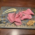 Ikouan - 前菜・ローストビーフ