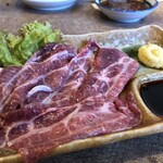 焼肉ガッツ - ツラミ刺し