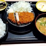 Matsunoya - 得朝ロースカツ定食（お新香・豚汁・ライス小盛）