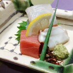 九つ井 - お造りの平目・タコ・マグロ