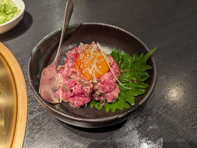 Niku ga Umai. Nagaokakyo Ten