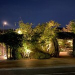 ピアット スズキ チンクエ - 入口の様子