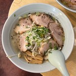 くるまやラーメン　 - 塩チャーシューメン 950円