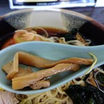 中華麺房 東龍 - 「メンマ」リフト⤴️