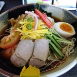 中華麺房 東龍 - チャーシュー方からパチリ♯