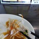 中華麺房 東龍 - 「辣油」で味変♭