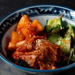 南韓泡菜拼盤 (南韓泡菜、南韓泡菜、南韓泡菜)