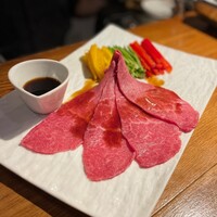 ANIKU produced by 新井屋 - 焼肉屋の青椒肉絲