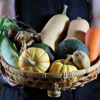 “Torakichi Yukhoe” is a dish made with “seasonal vegetables” or served as “tessa”