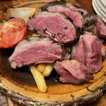 Toukyou Bucchazu Okachi Biara Bo - 仔羊ランプ肉(300g,¥2200)