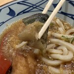 丸亀製麺 - 【2023.8.21(月)】鬼おろし鶏からぶっかけうどん（並盛）790円→760円の茄子