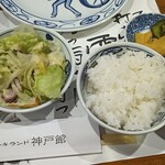 ステーキランド神戸館 - セット。正直チープ