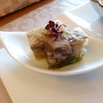 茶寮 吉芳 - 先付３（牛肉、牛蒡、長ネギの寒天寄せ）