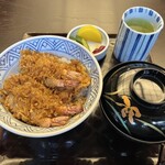 神田まつや - かき揚天丼全景です