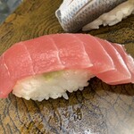 Tachiguizushi Sushitsune - ⒊赤身