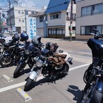 まるいち食堂 - 店前