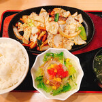 カシワヤ - 鶏ちゃん定食