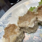 Nichigetsutei - シュウマイ　おかわりはセイロではなく　大皿